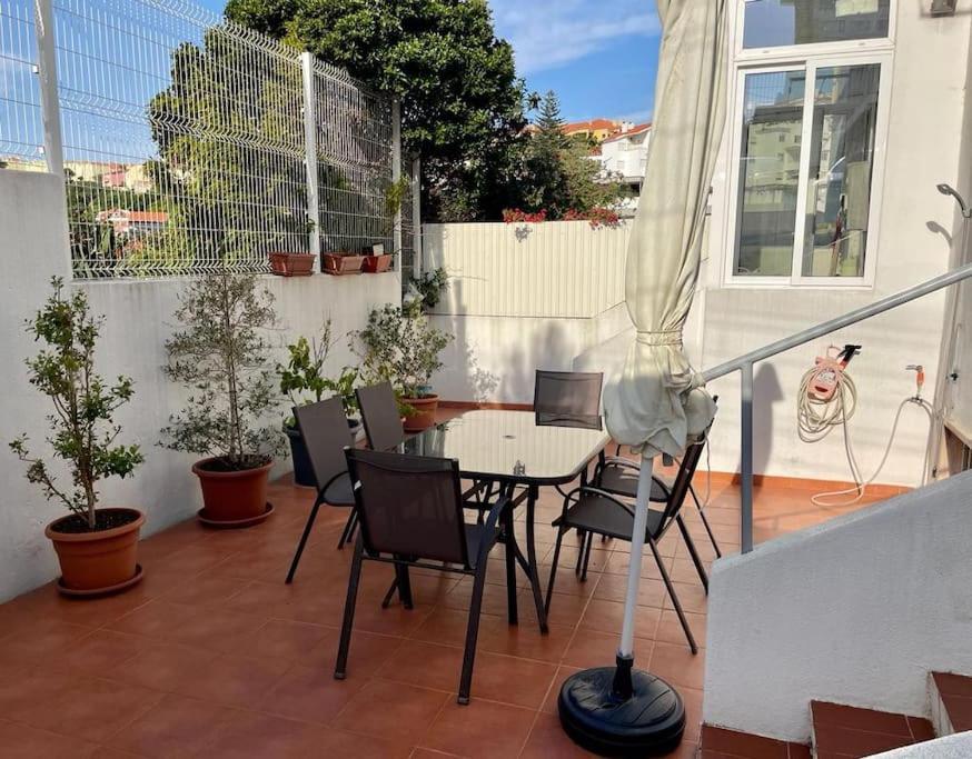 Apartment 2 Bedrooms By The Estoril