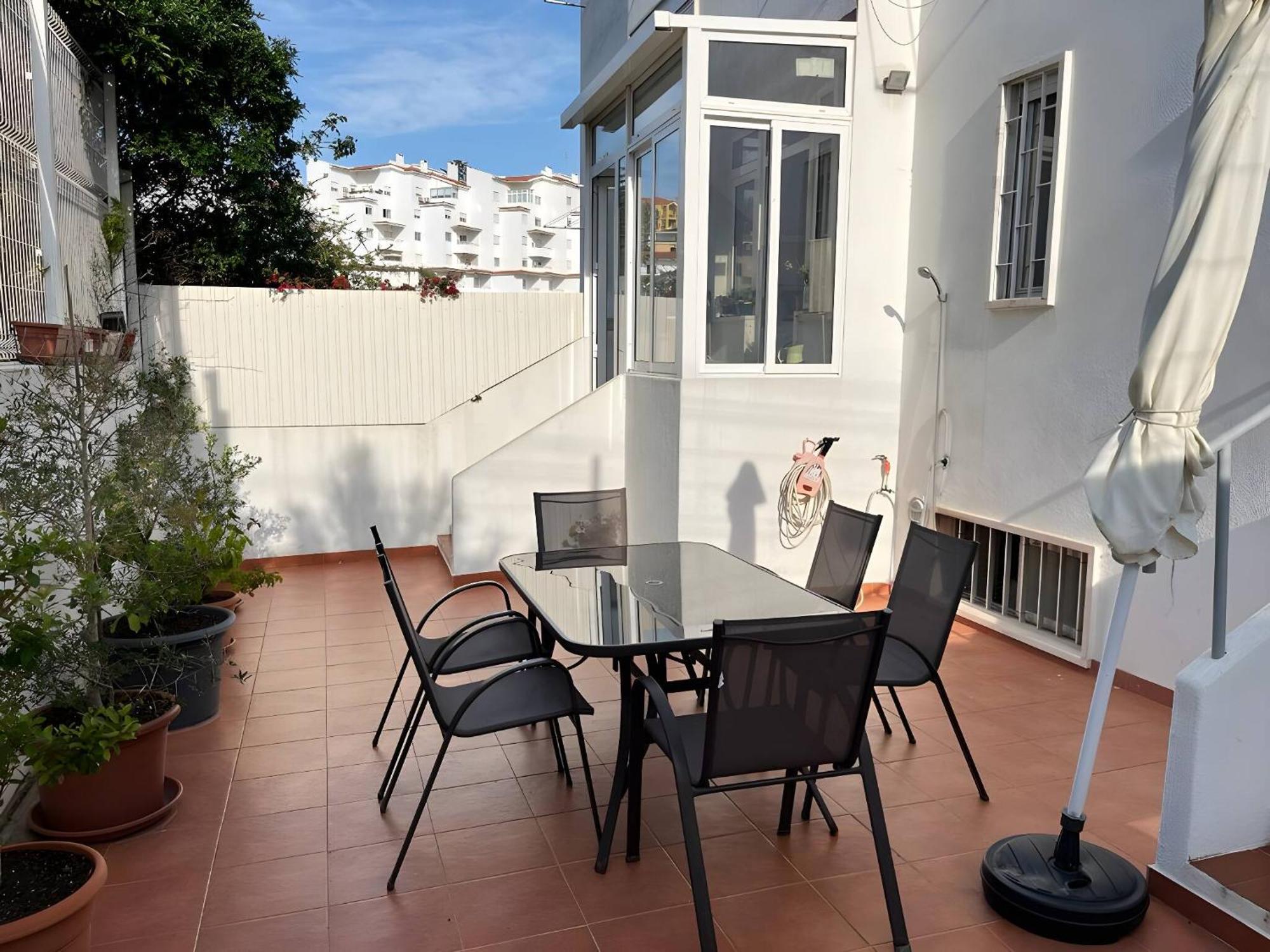 Apartment 2 Bedrooms By The