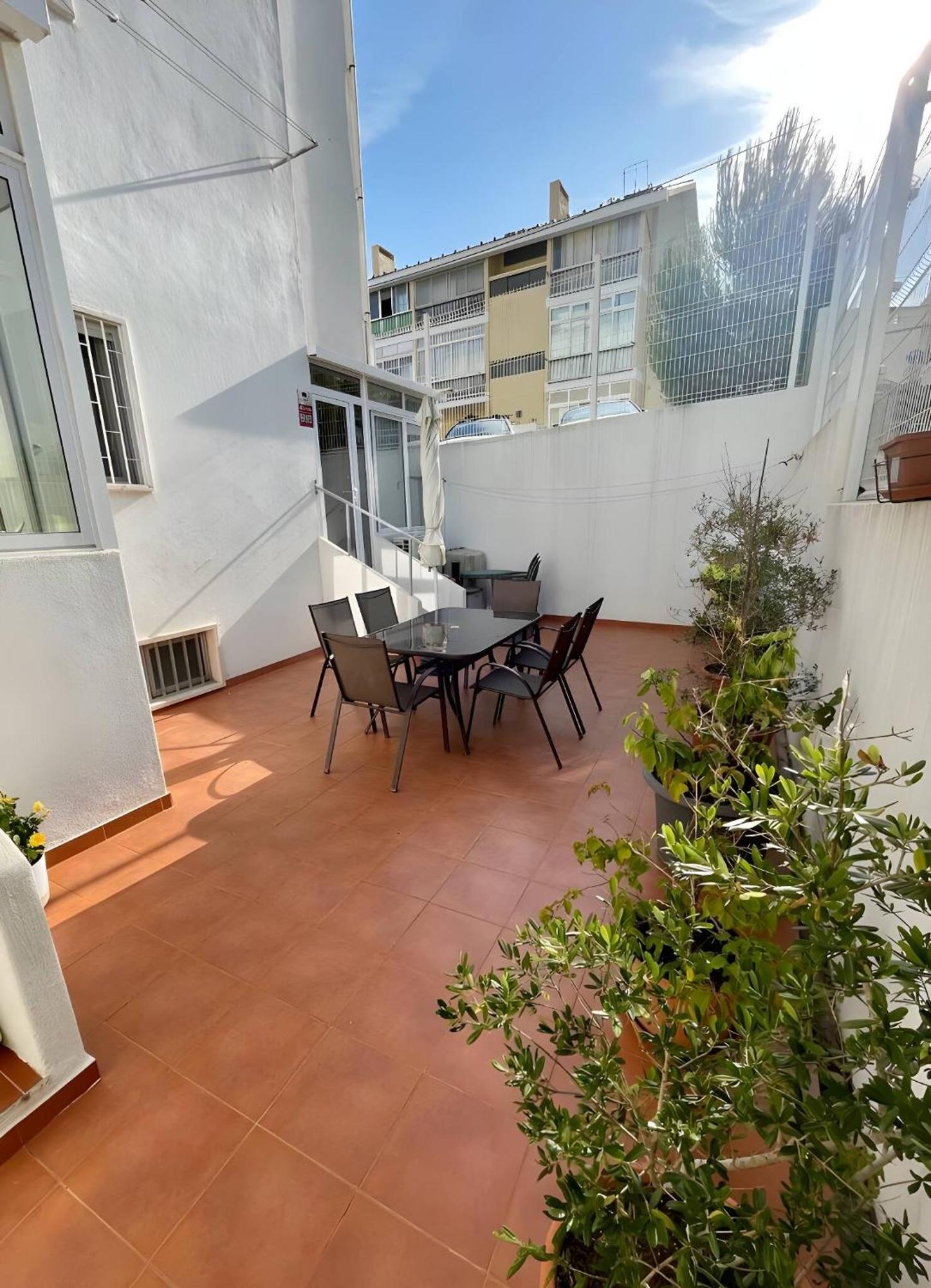 Apartment 2 Bedrooms By The *